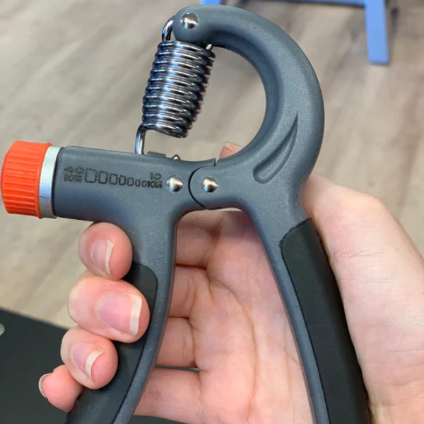 ARROW Hand Grip (10-40KG) 3 ARROW Hand Grip (10-40KG)